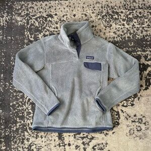 Gray Patagonia Fleece Pullover